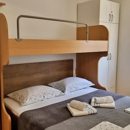 Apartments Gajo Omiš Δωμάτιο φωτογραφία