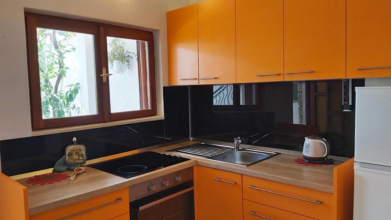 Apartments Gajo Omiš Εξωτερικό φωτογραφία